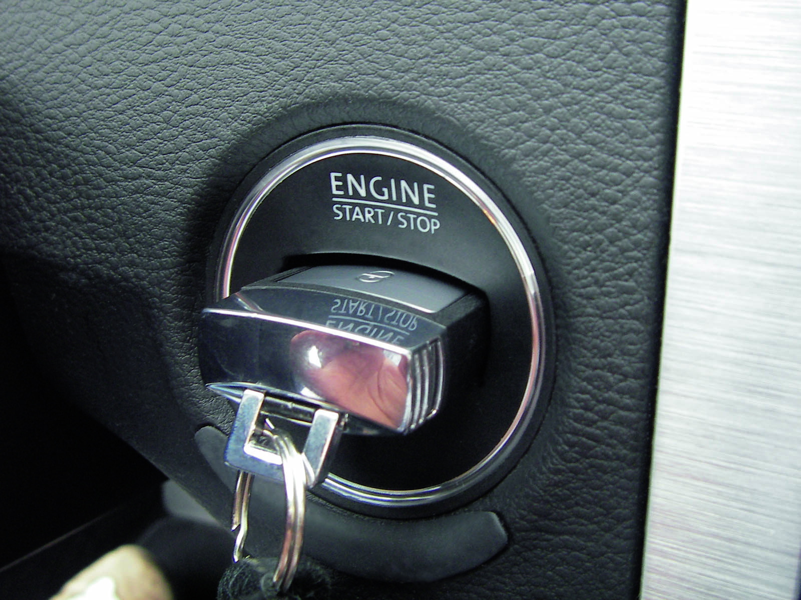 Funcionamiento Keyless Go: Cerradura con transmisor de identificación