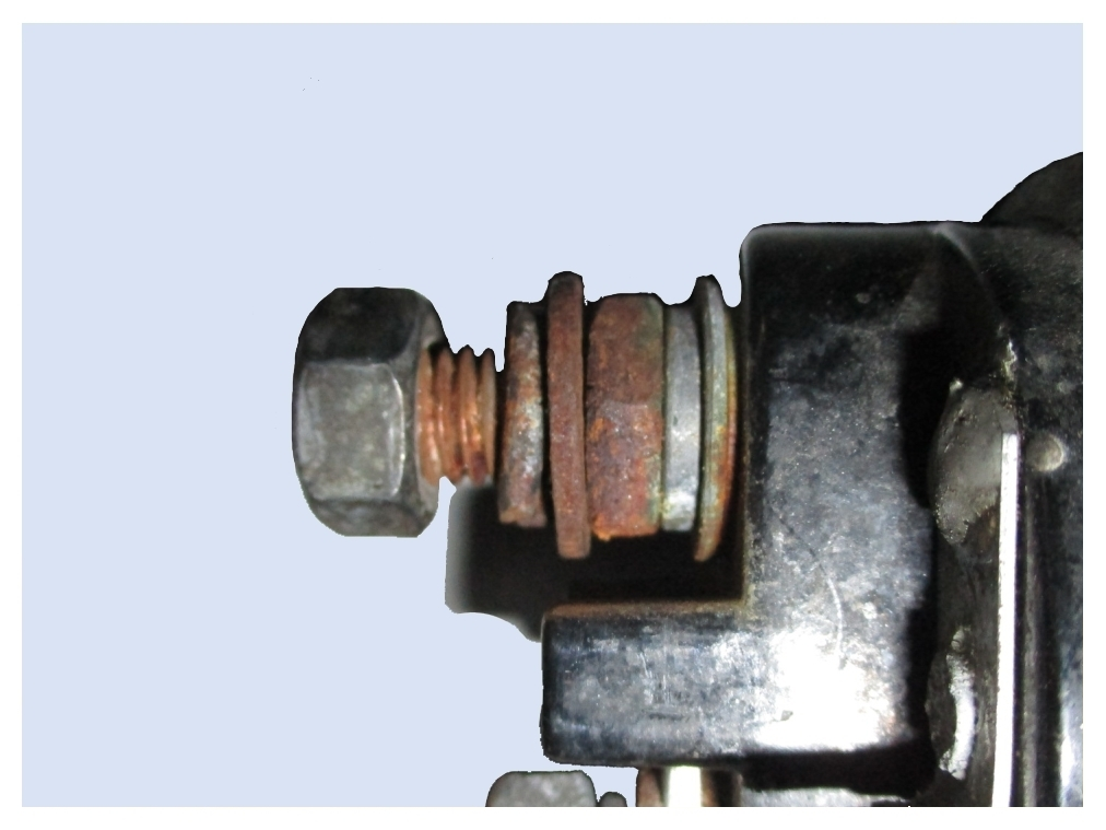  B+ connection terminal corroded