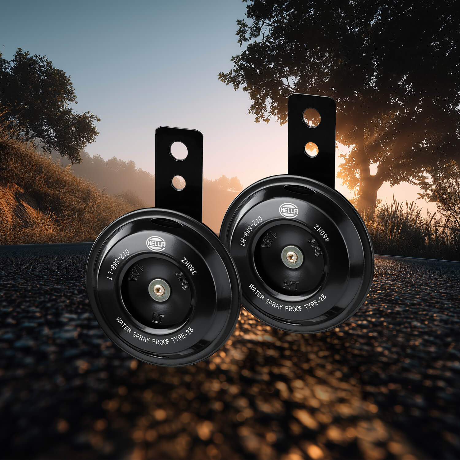 Compact disc horn with strong signal – ideal for electric scooters, motorcycles and mopeds. Easy to install, reliable in traffic.