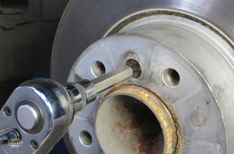 Mount the brake disc