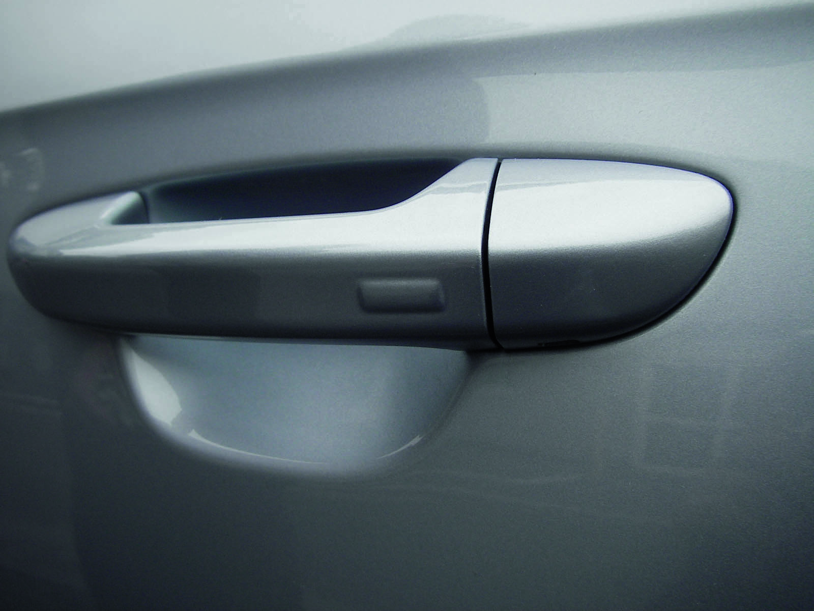 Funcionamiento Keyless Go: Tirador de puerta con sensor de bloqueo