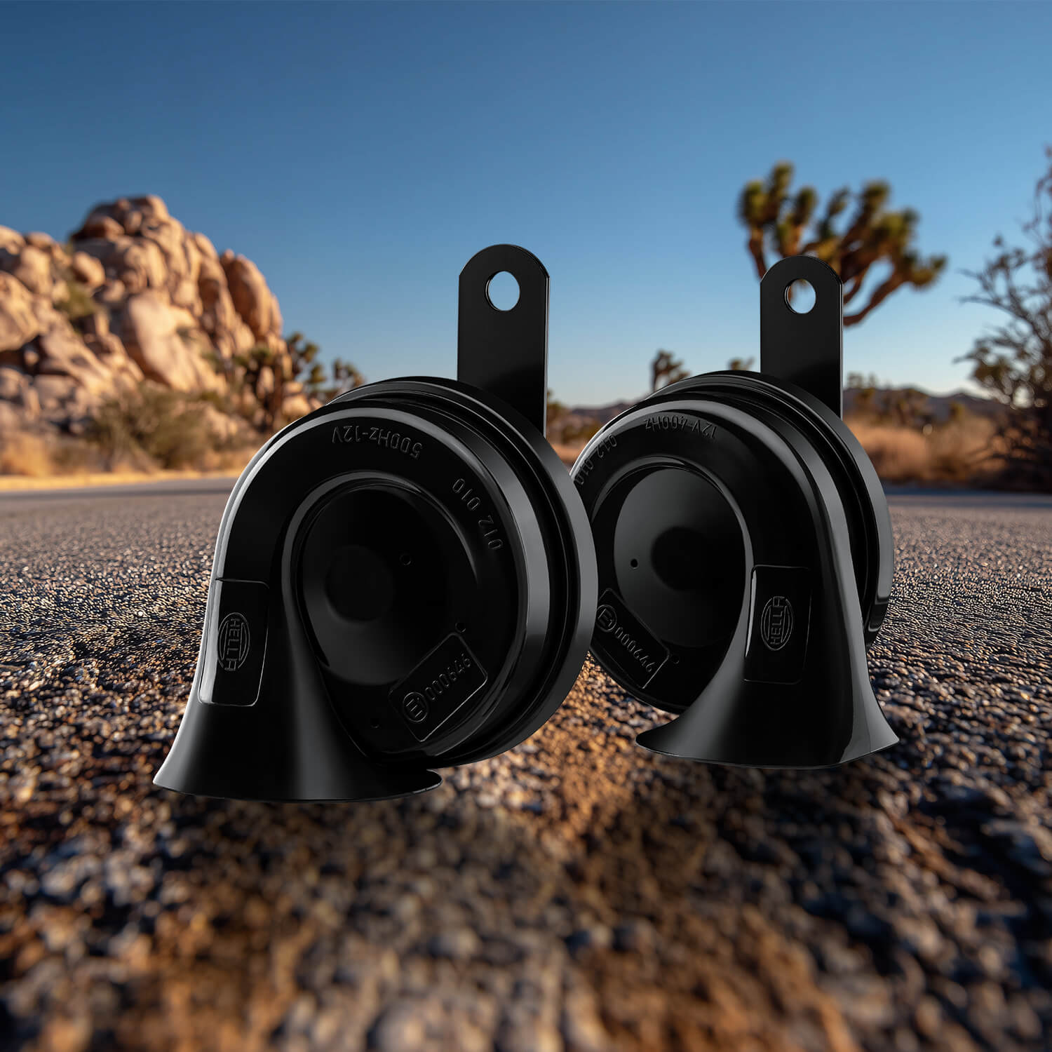 Custom-fit trumpet horn with OE plug connectors – loud sound, easy installation, high levels of road safety.