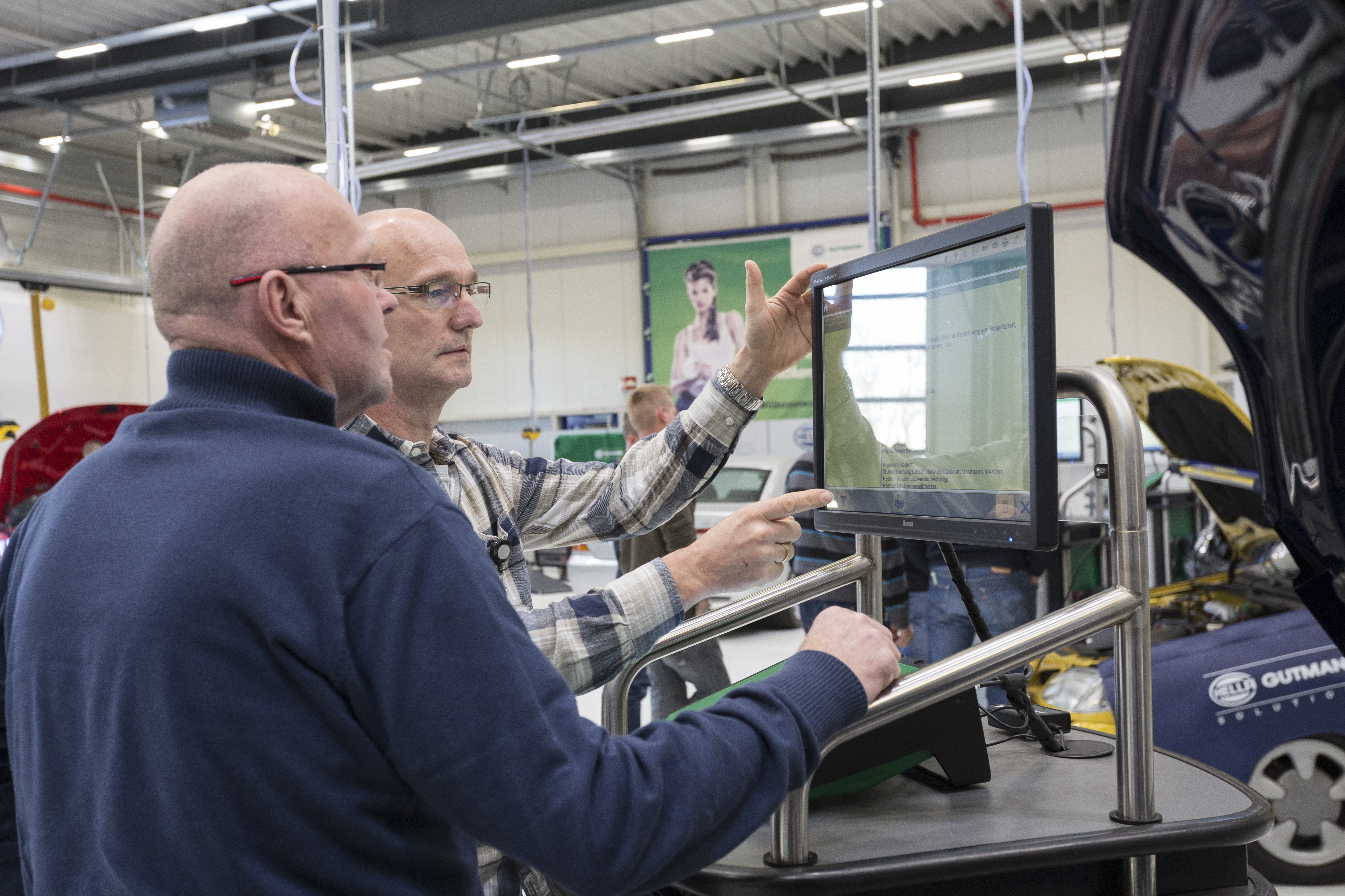Werkstattaufnahmen, Schulung, Training