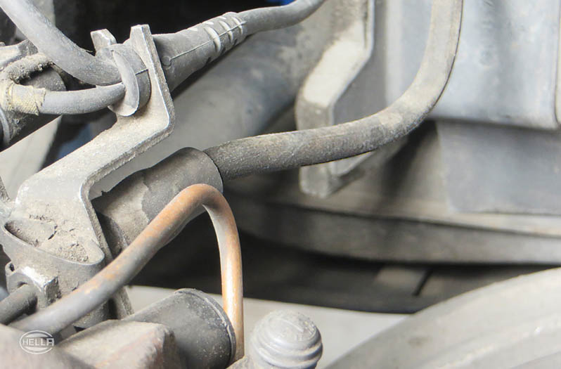 Kontrola hamulców - Środki mające na celu określenie źródeł błędów - Przewód hamulcowy