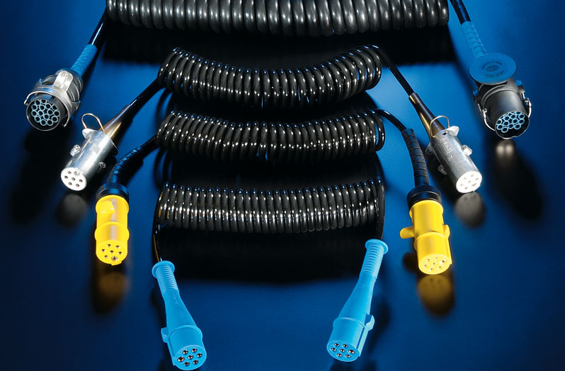 Câbles de raccordement spiralés