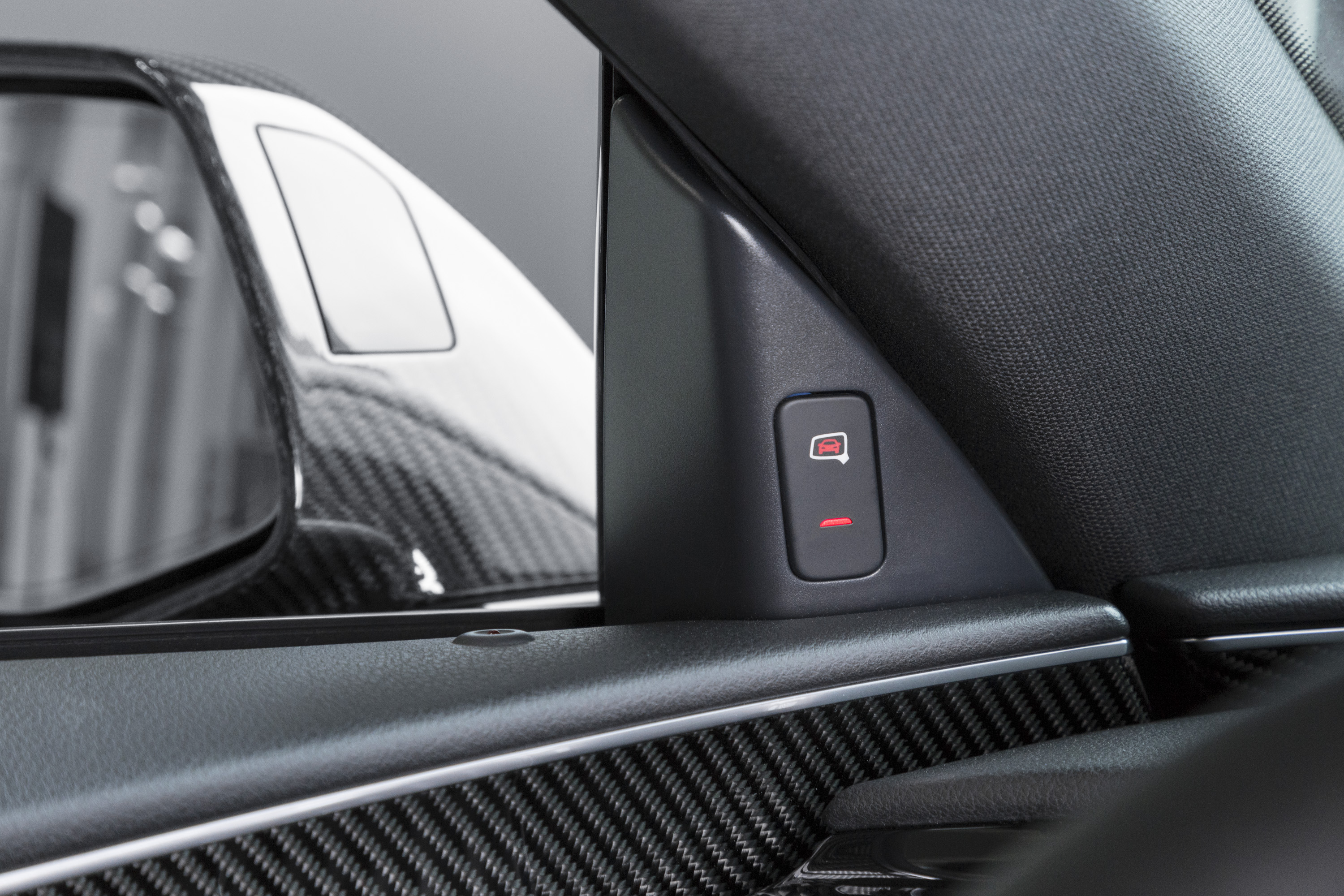 Lane change assistant: On and off switch