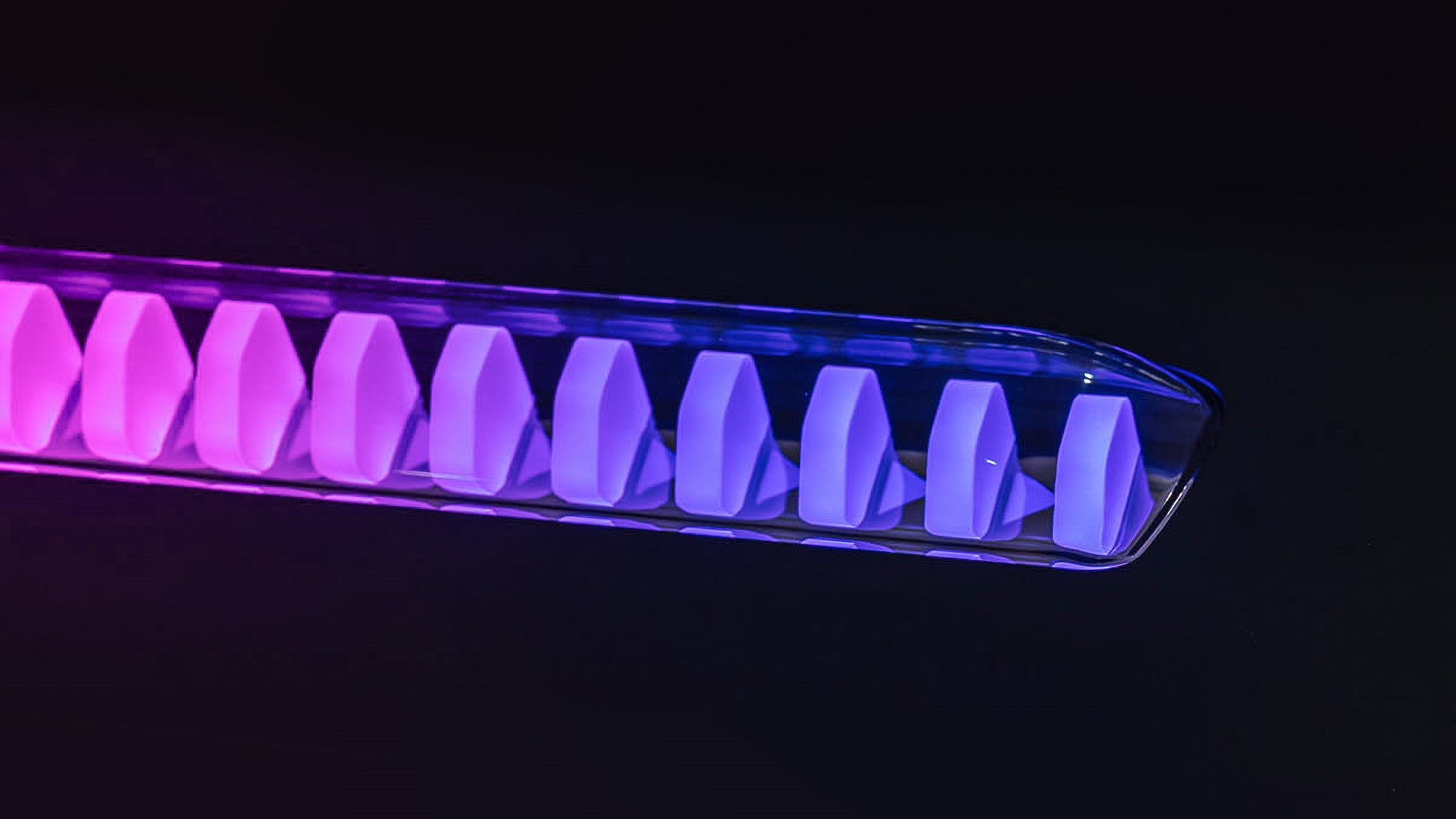 Smart Edge Light: Customizable 3D depth signature