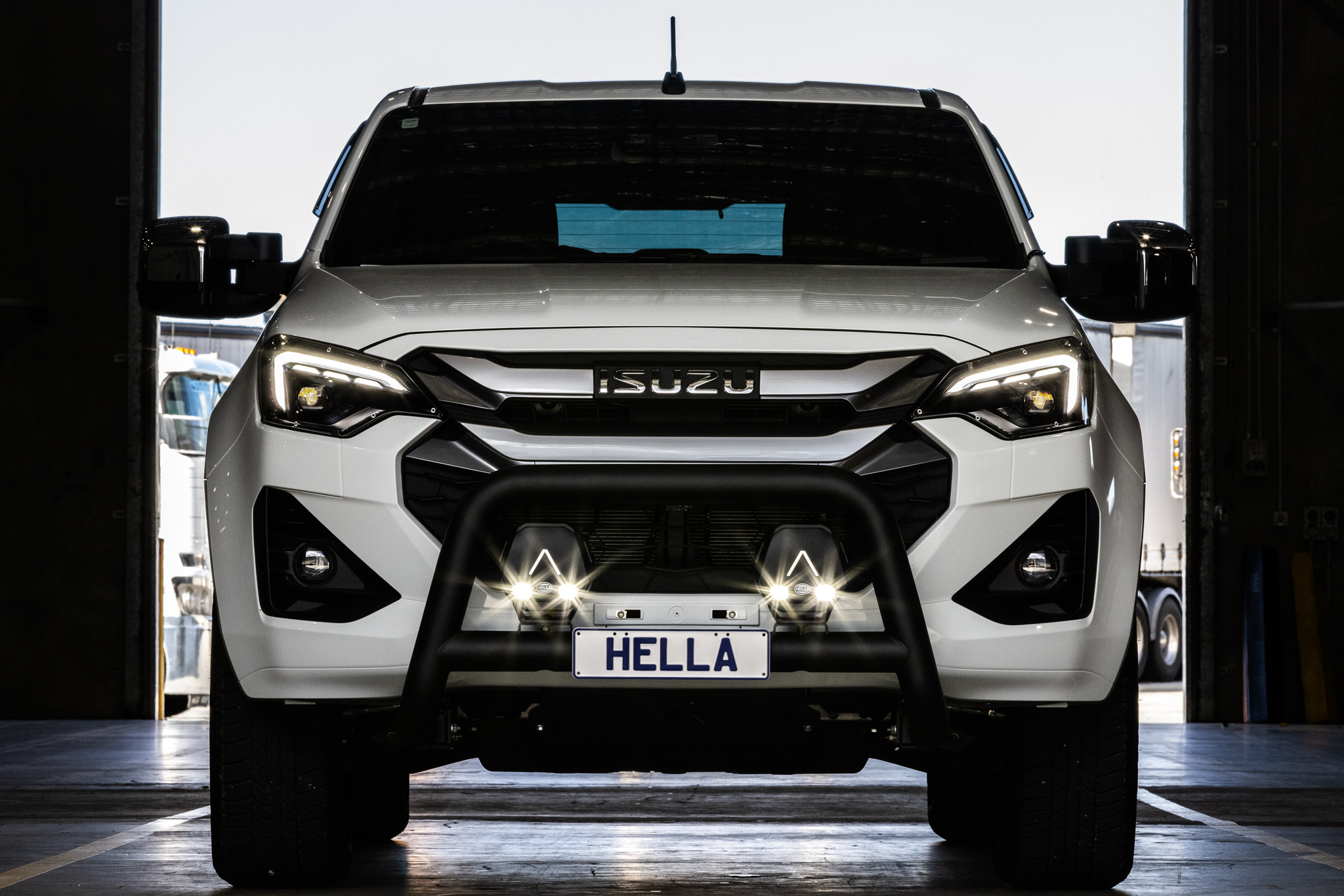 HELLA ANTARES - product gallery image 5