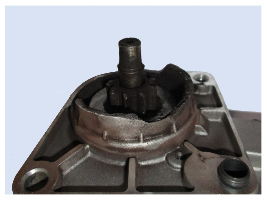 Torn off end shield after breakage